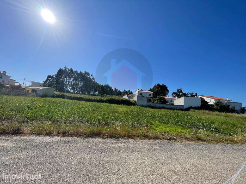 Terreno em Olho Marinho, Óbidos - Grande imagem: 2/4