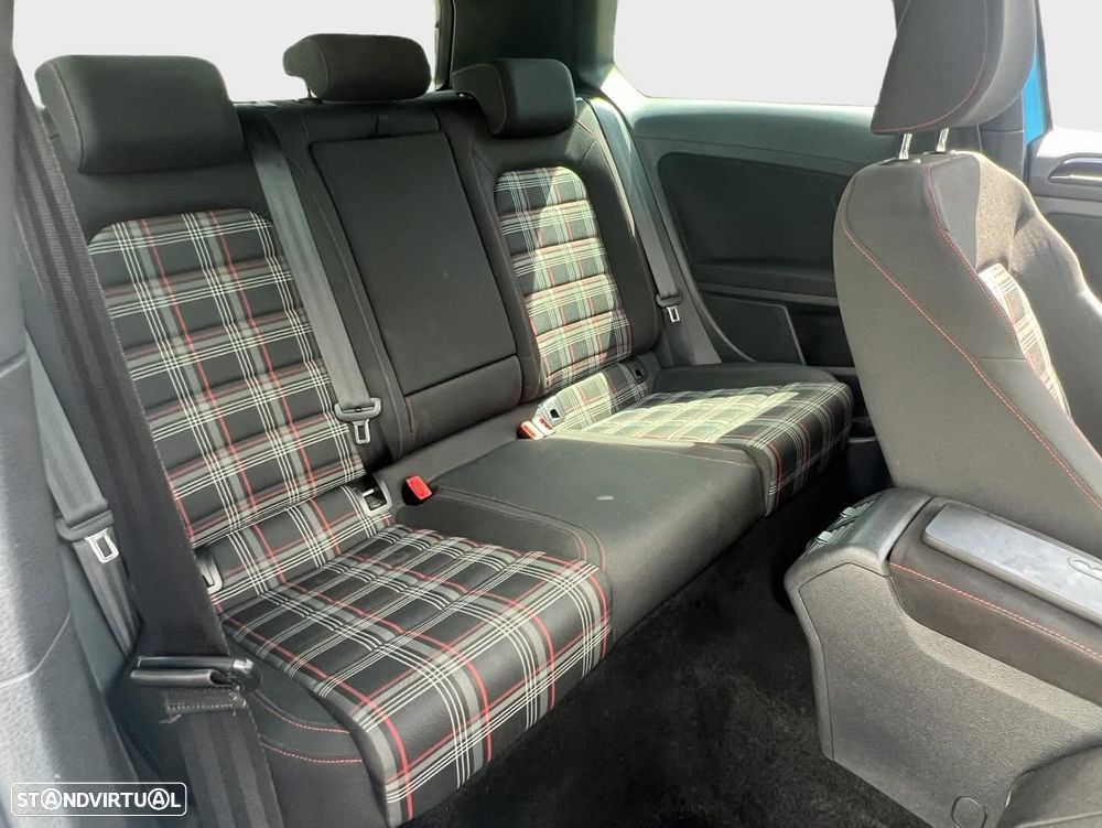 VW Golf GTI Performance BlueMotion DSG - 8