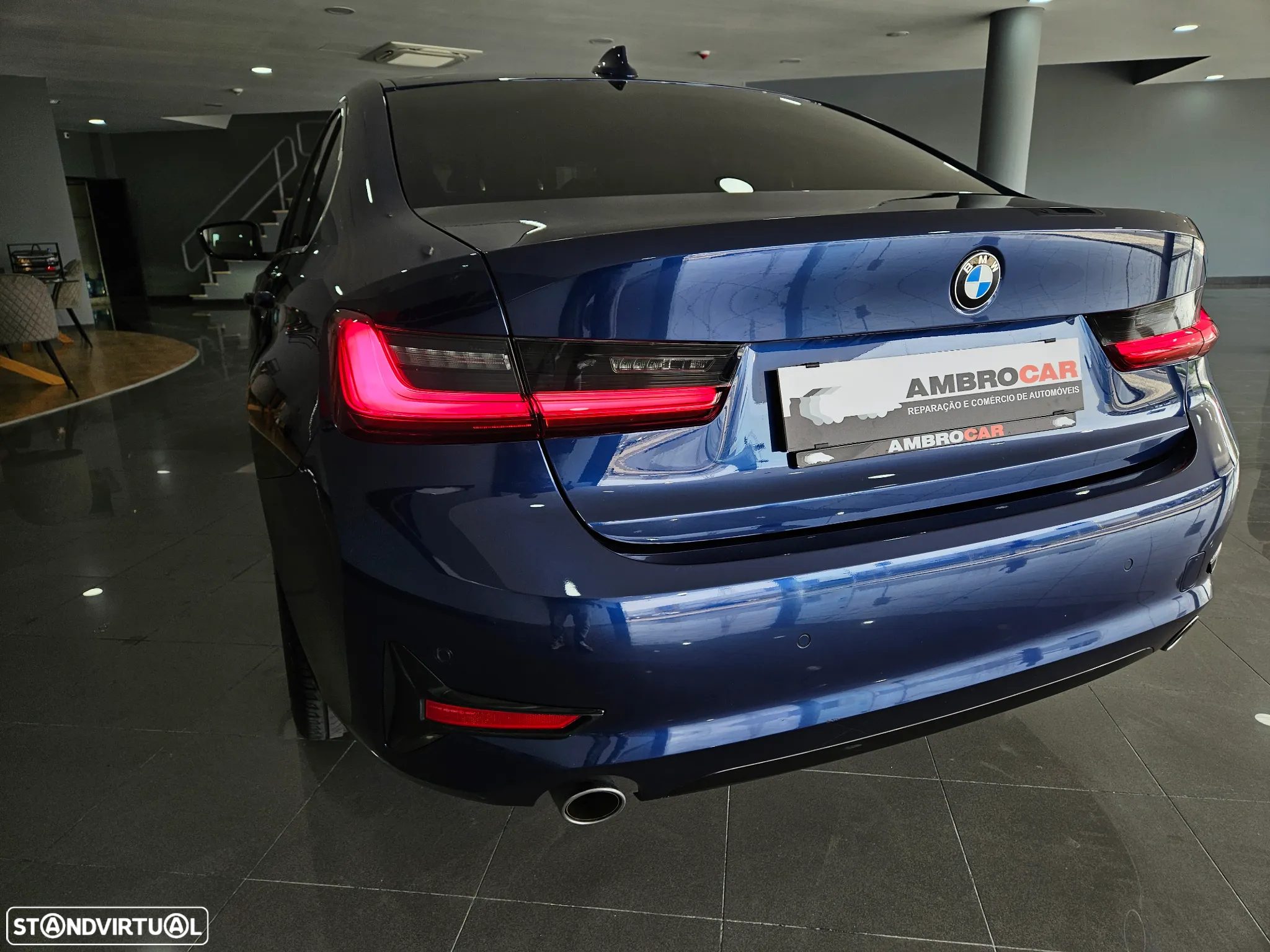 BMW 318 d Line Sport - 9