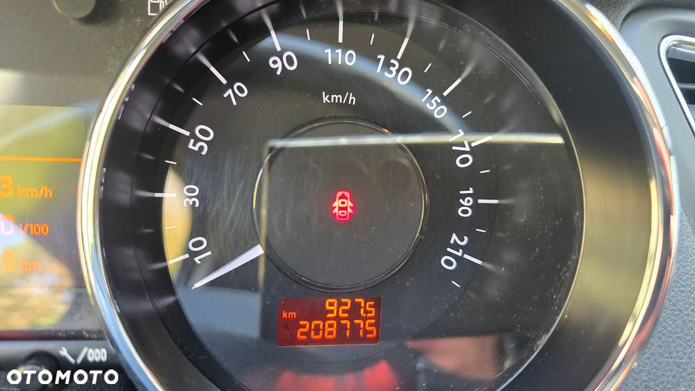 Peugeot 5008 2.0 HDi Allure 7os - 6