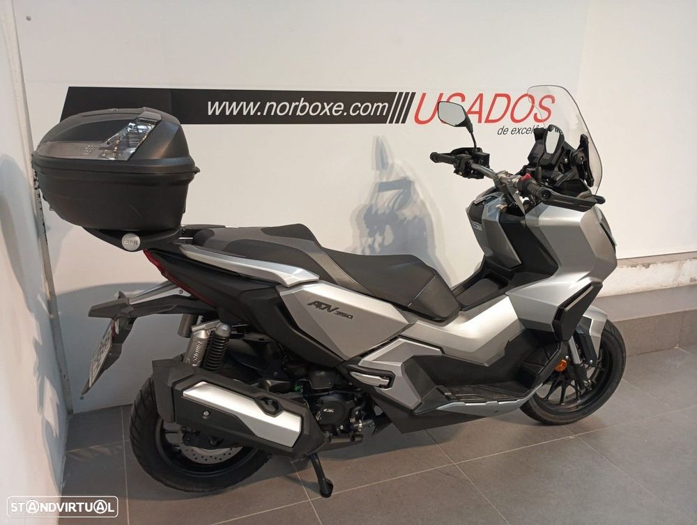 Honda X-ADV 350 - 2