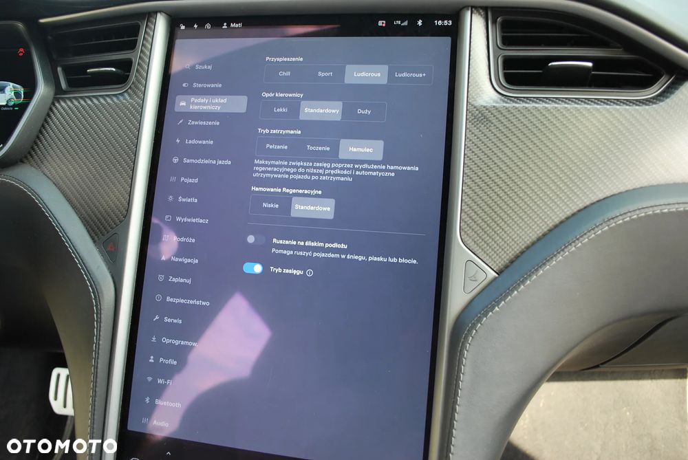 Tesla Model S - 33