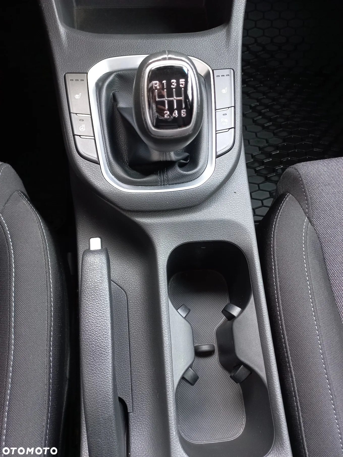 Hyundai i30 1.5 DPI Smart - 25