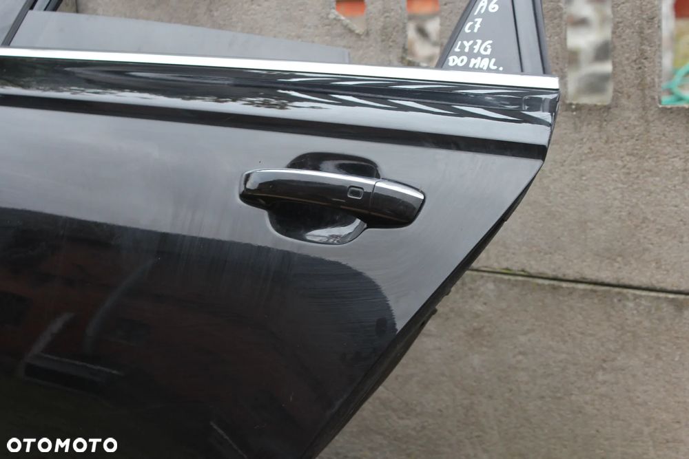 DRZWI TYLNE LEWE AUDI A6 C7 AVANT LY7G 2015 - 8