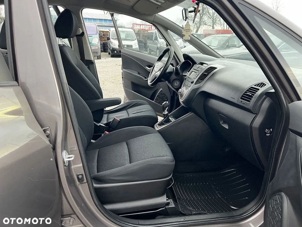 Hyundai ix20 1.4 Classic - 12