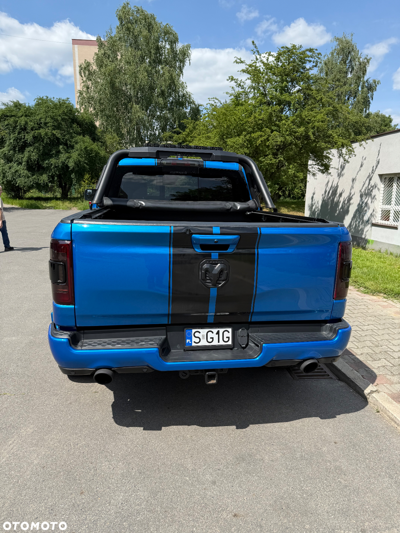 RAM 1500 Crew Cab Laramie - 4