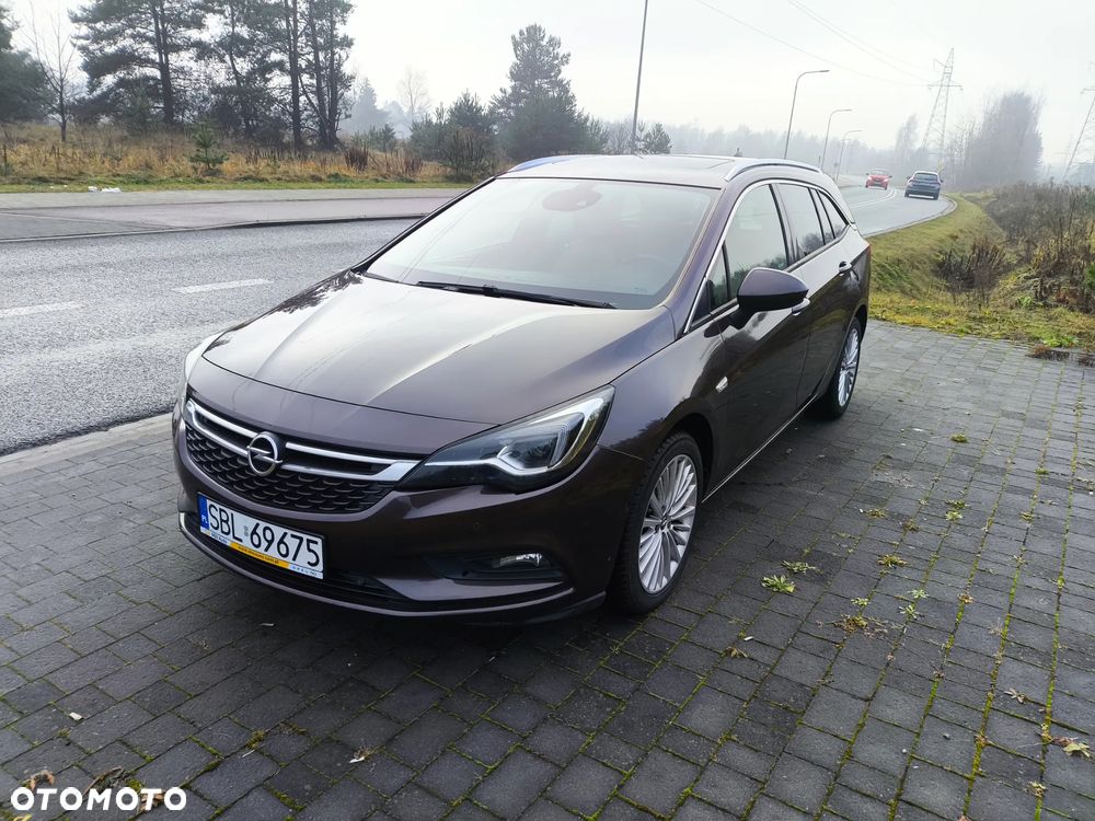 Opel Astra 1.0 T 120 Lat S&S - 13