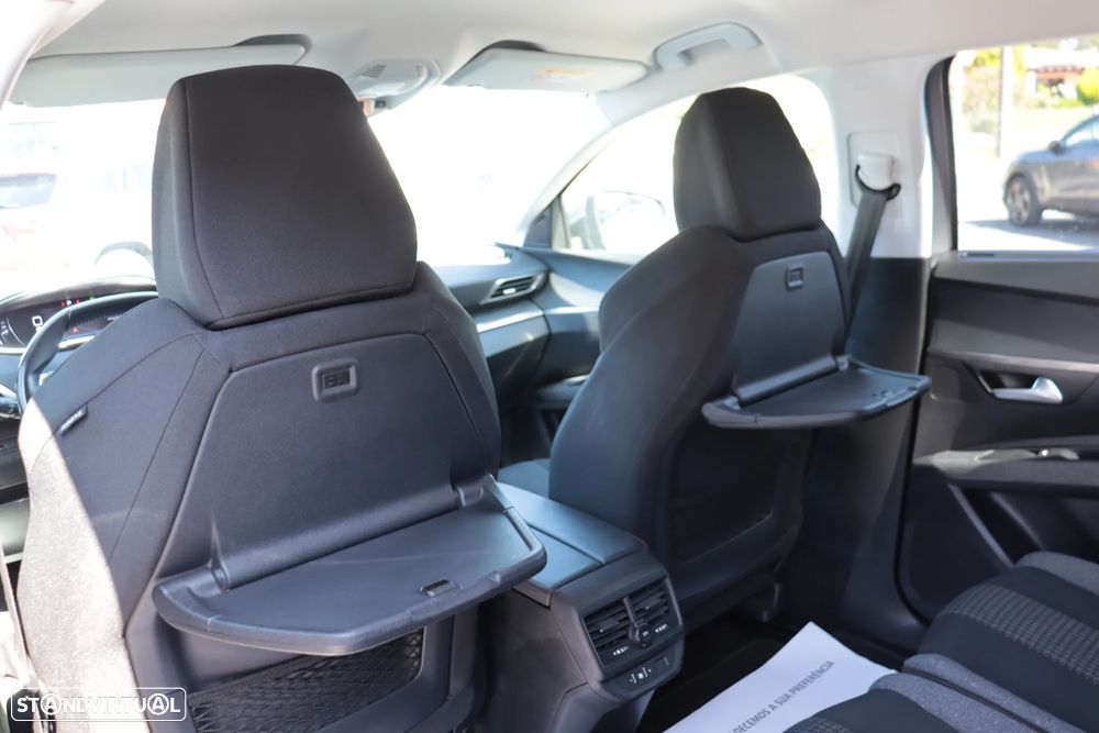 Peugeot 5008 BlueHDI 130 EAT8 Active - 18