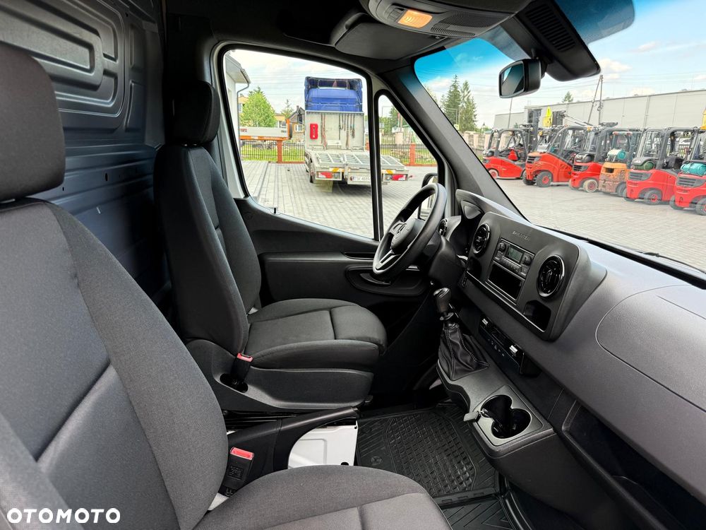 Mercedes-Benz Sprinter 315 - 9