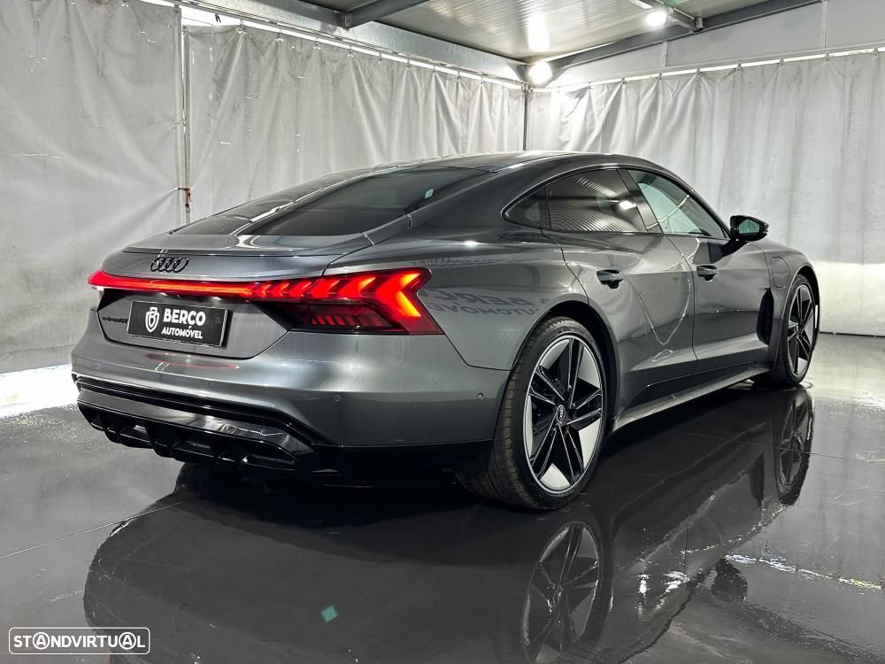 Audi e-tron GT quattro - 5