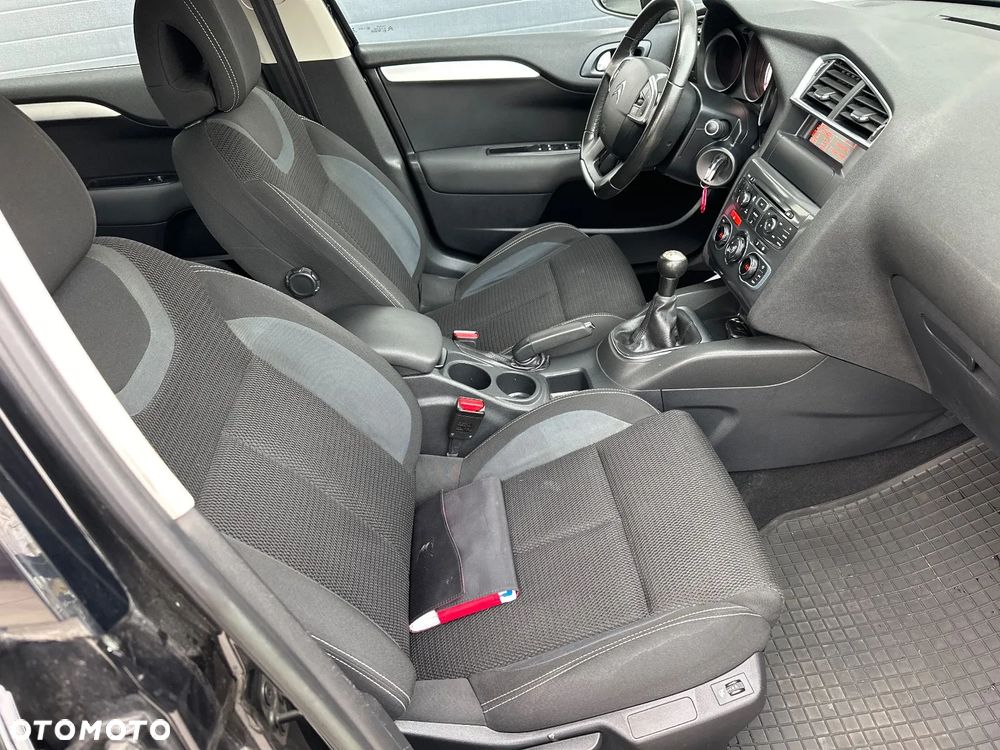 Citroën C4 VTi 120 Exclusive - 11