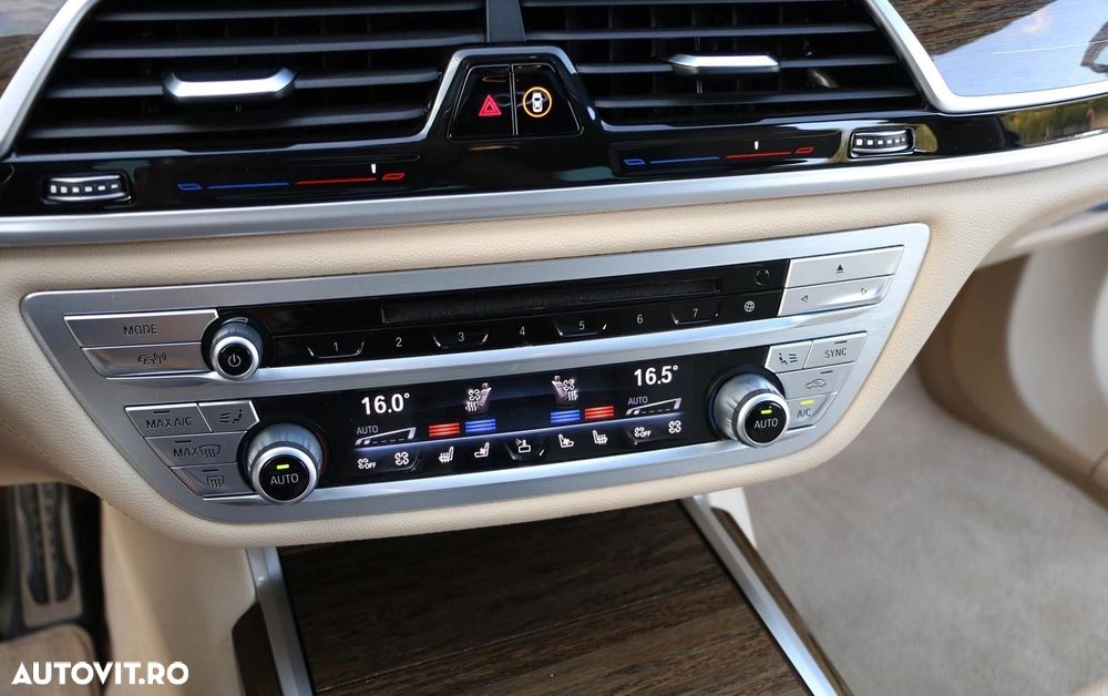 BMW Seria 7 - 23