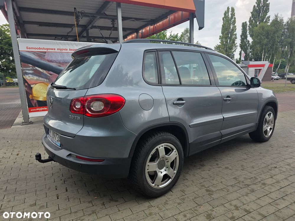 Volkswagen Tiguan 2.0 TDI 4Mot Track&Field - 25