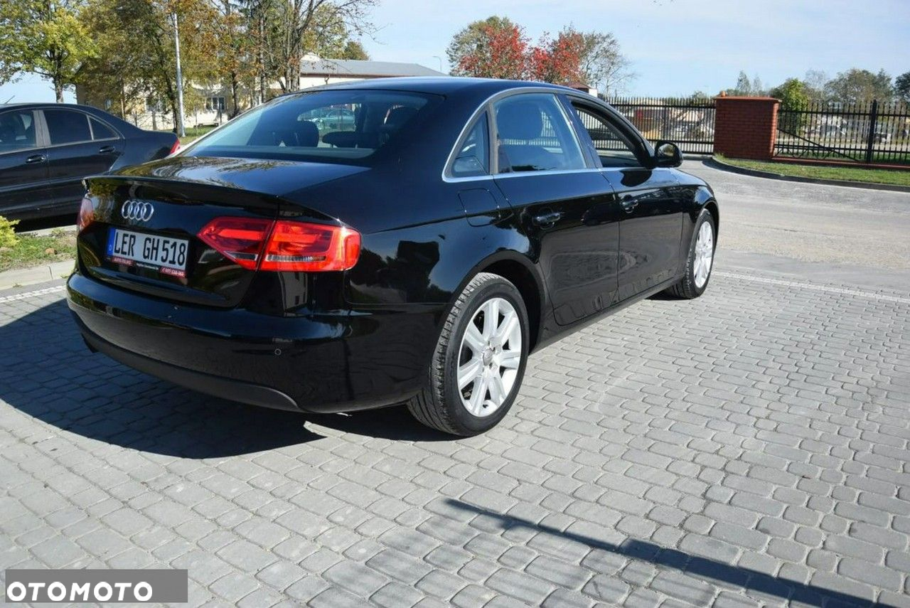 Audi A4 Avant 1.8 TFSI multitronic Ambiente - 13