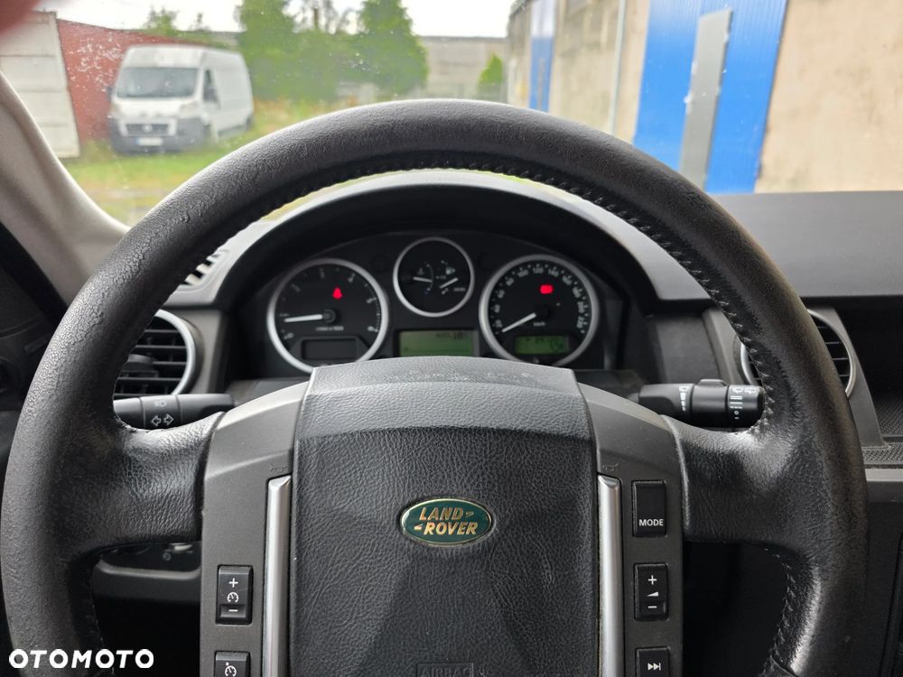 Land Rover Discovery TD V6 S - 6