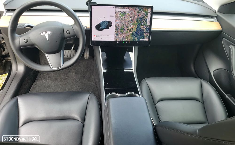 Tesla Model 3 Standard Range Plus RWD - 5