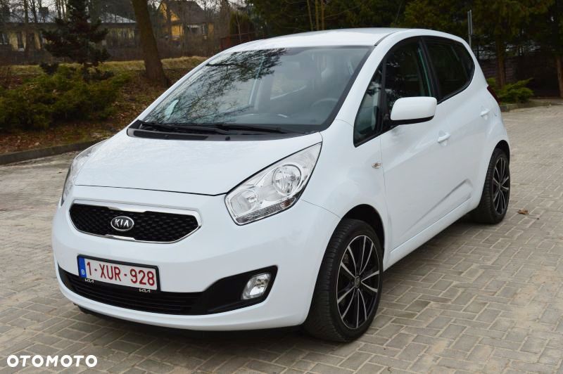Kia Venga 1.4 CVVT Titanium Collection - 10