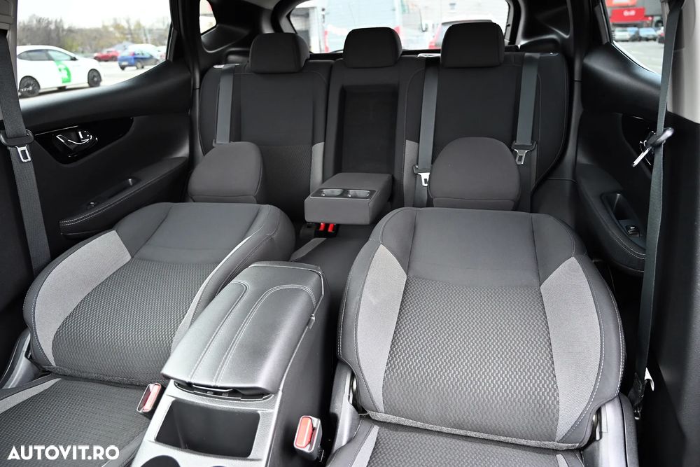 Nissan Qashqai - 15