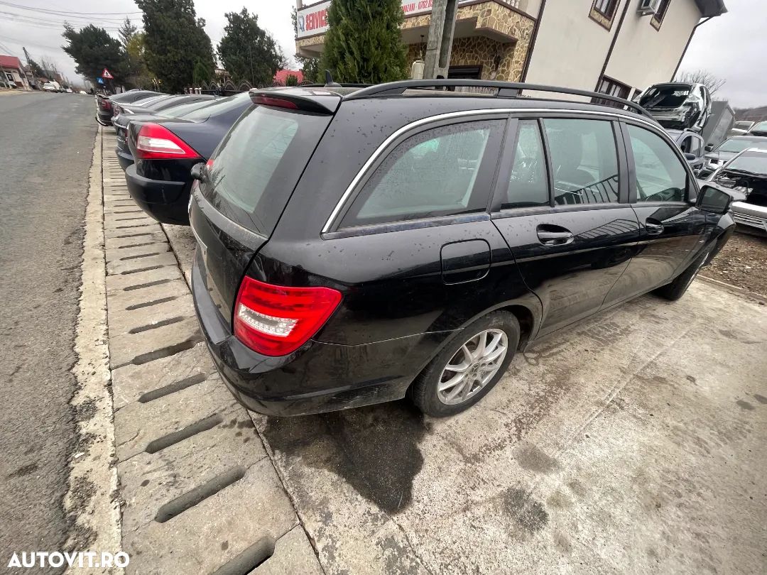 Dezmembram Mercedes W204 2.2 2013 651 break - 1