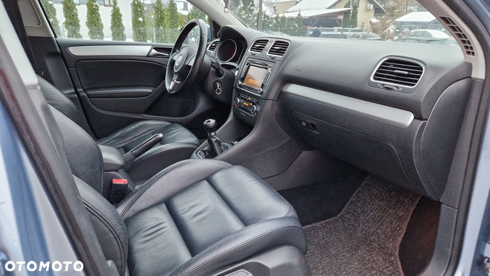 Volkswagen Golf 1.4 TSI Highline - 18