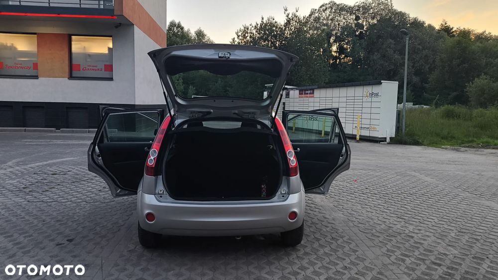 Ford Fiesta - 23