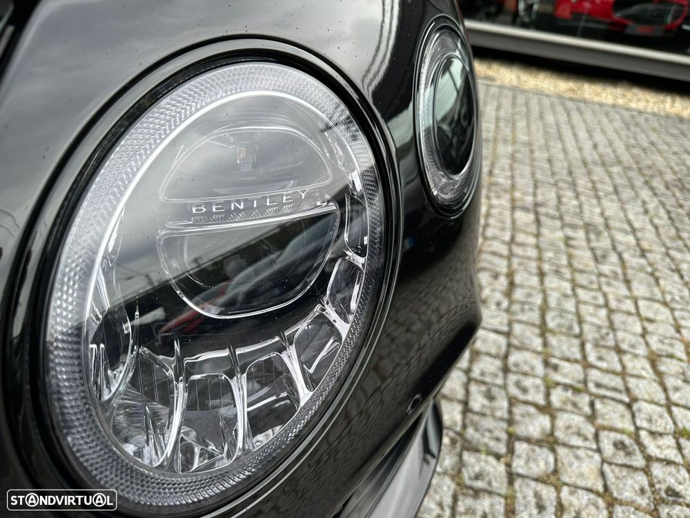 Bentley Bentayga V8 - 12