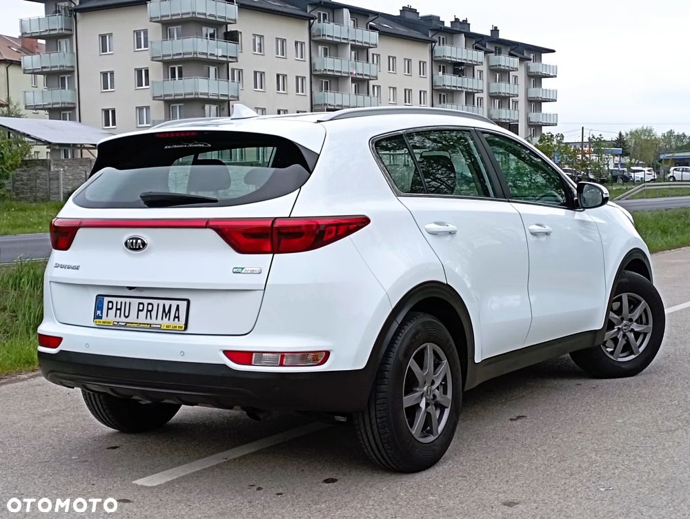 Kia Sportage - 16