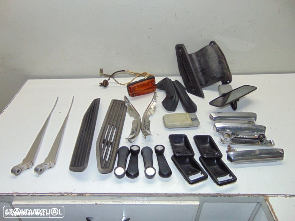 Toyota Corolla KE36 - várias peças pequenas - 2