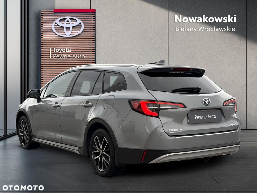 Toyota Corolla 1.8 Hybrid Trek - 2