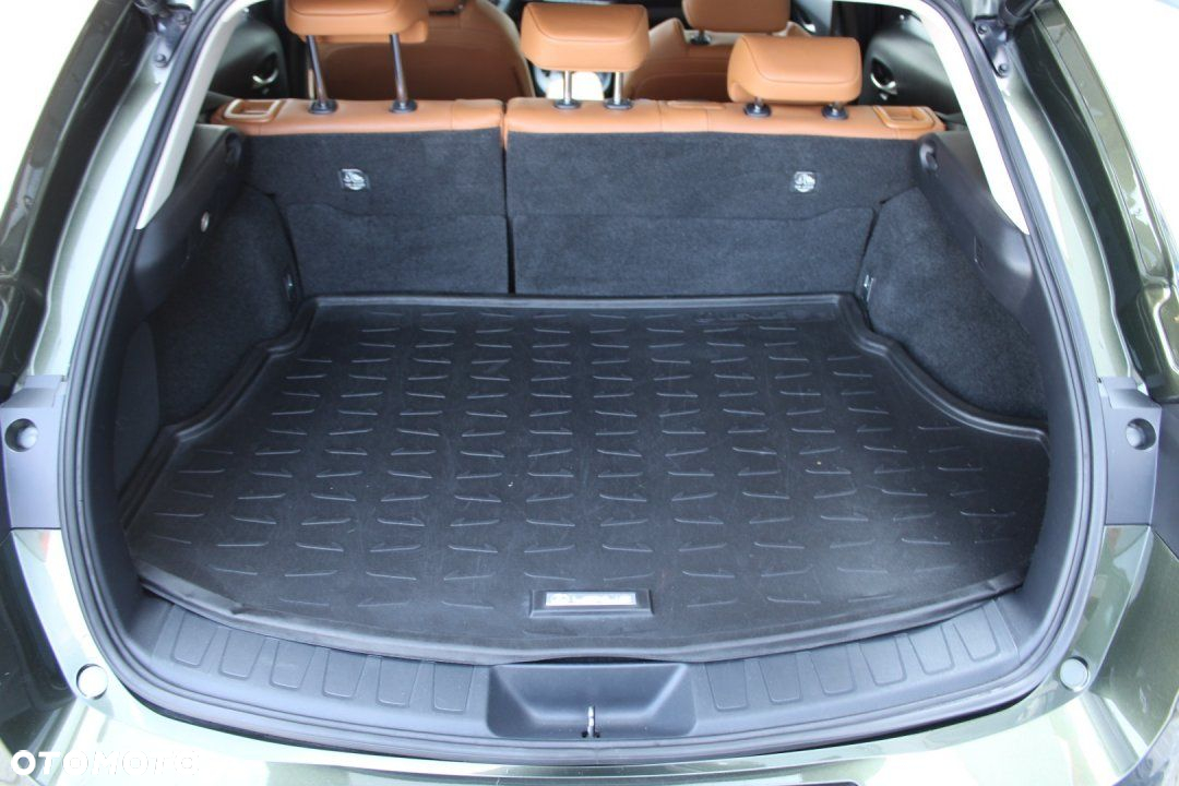 Lexus UX - 14