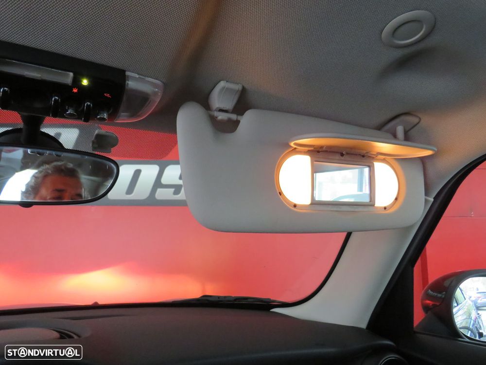 MINI 5 Portas Cooper D - 46