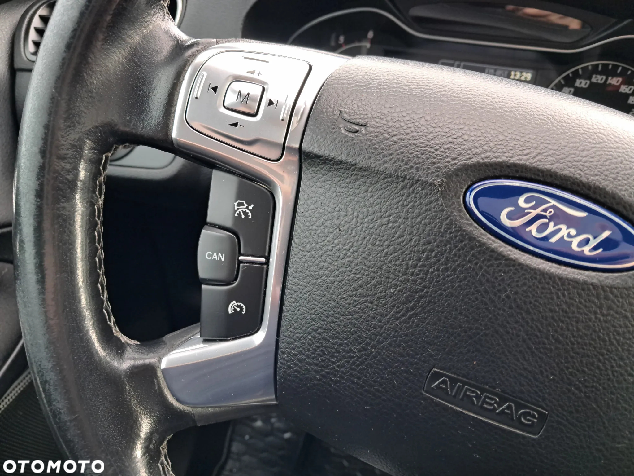 Ford S-Max 2.0 TDCi DPF Titanium - 13