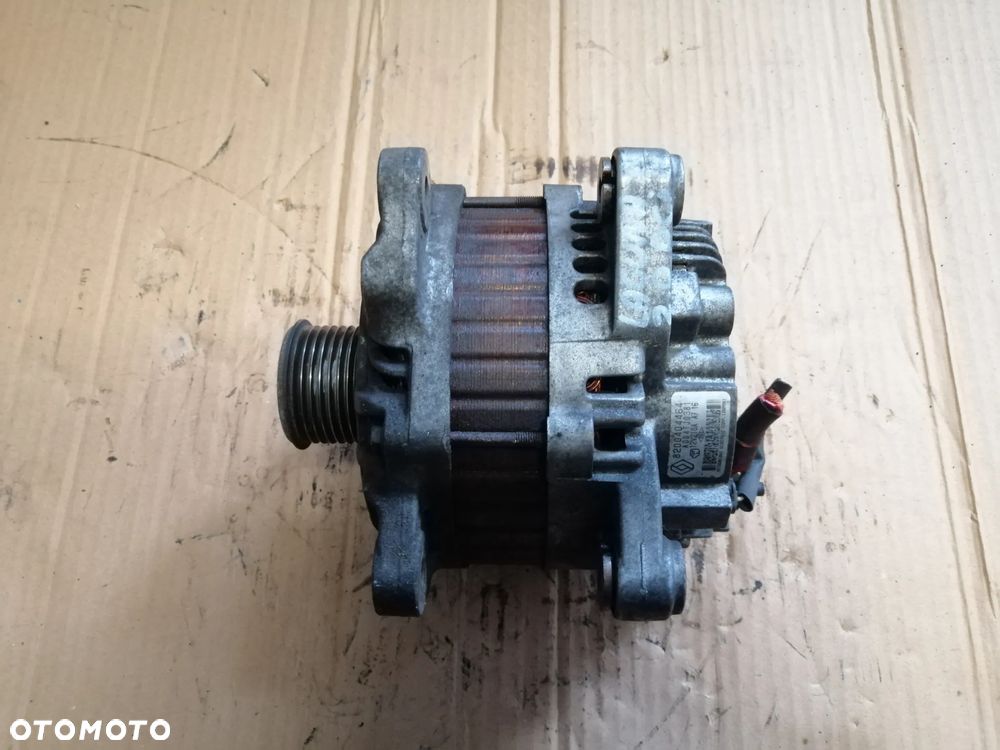 Renault Laguna III Espace IV Trafic 2.0 DCi alternator 210A  8200404464 A004TJ0381 - 4