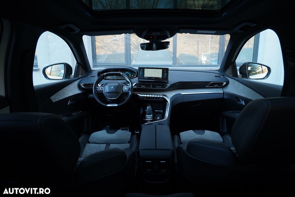 Peugeot 3008 PHEV EAT8 4X4 GT Pack - 4