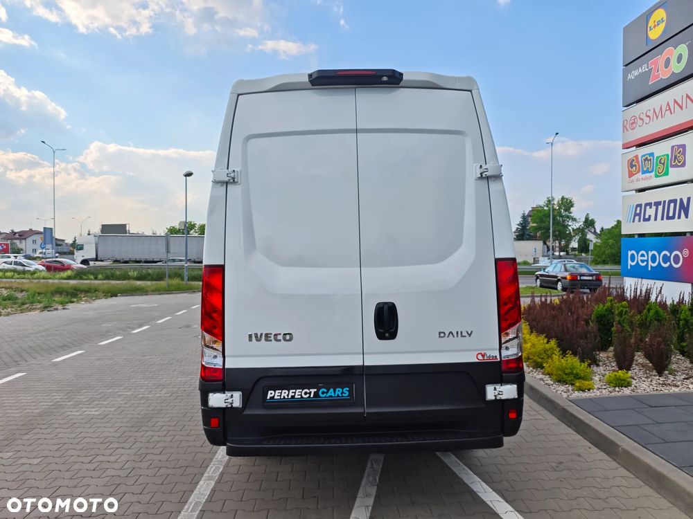 Iveco 35S16 Daily - 11