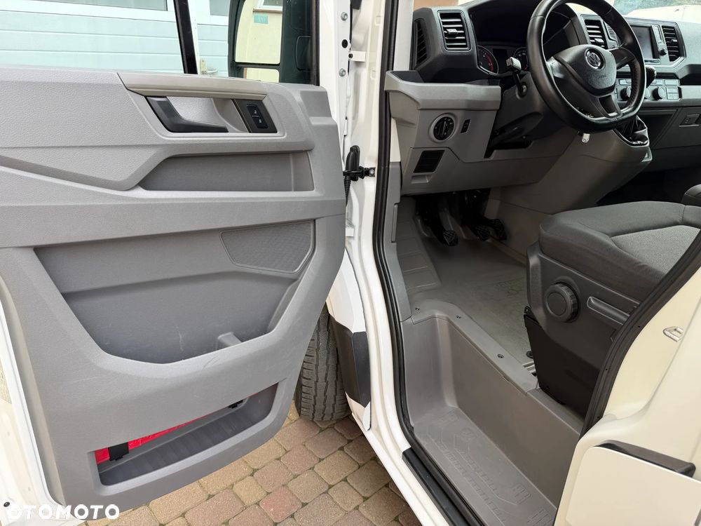 Volkswagen Crafter Zabudowa Warsztatowa L2H2 - 22