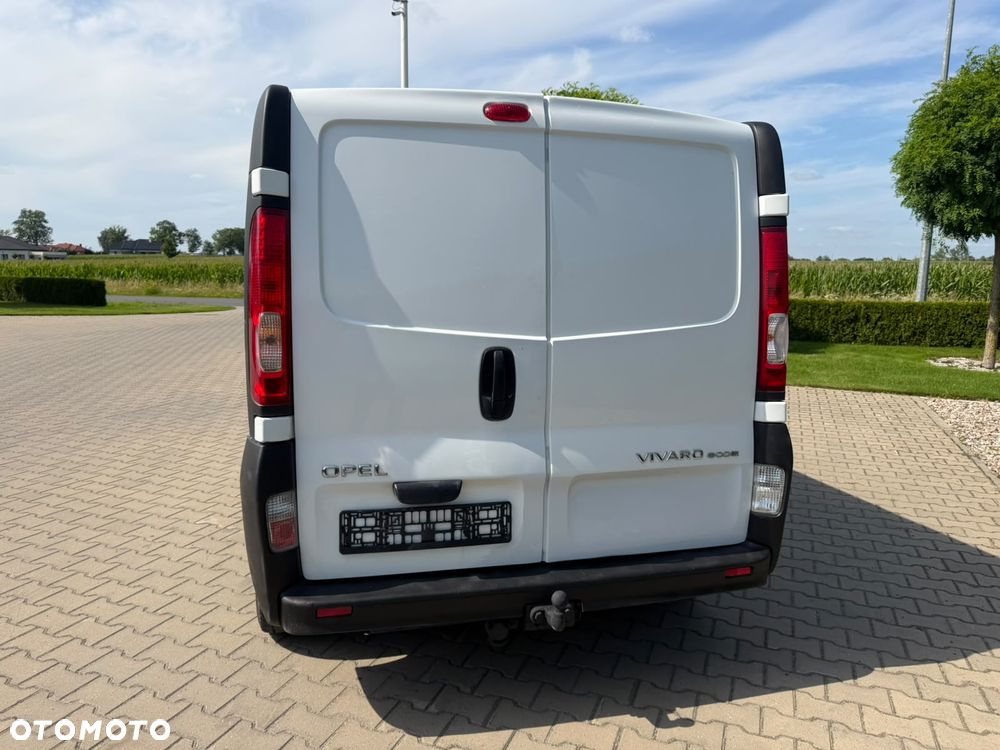 Opel Vivaro - 14
