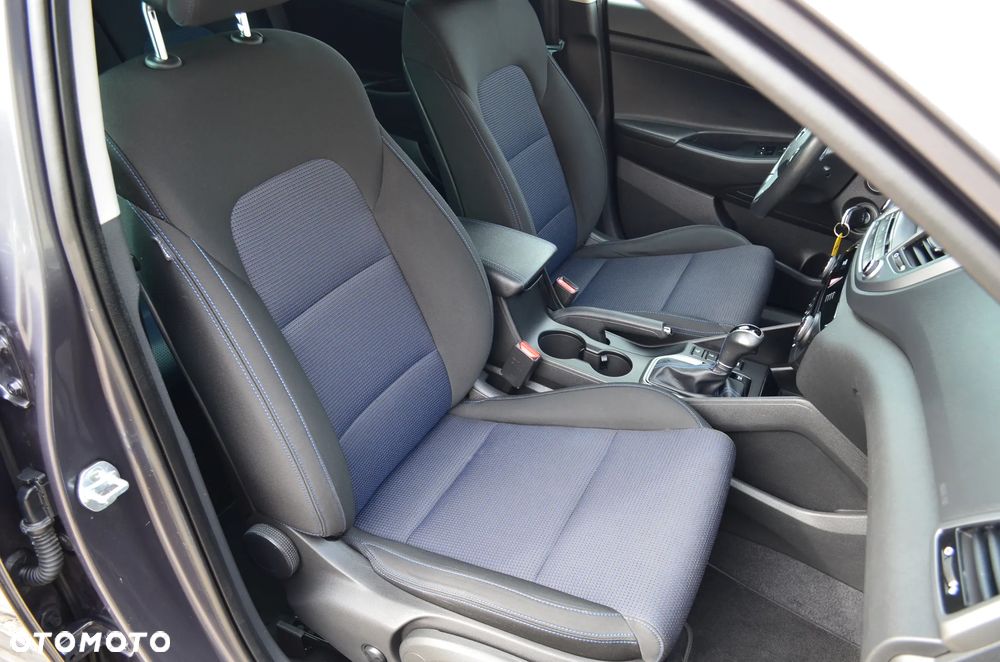 Hyundai Tucson blue 1.7 CRDi 2WD DCT Passion - 36