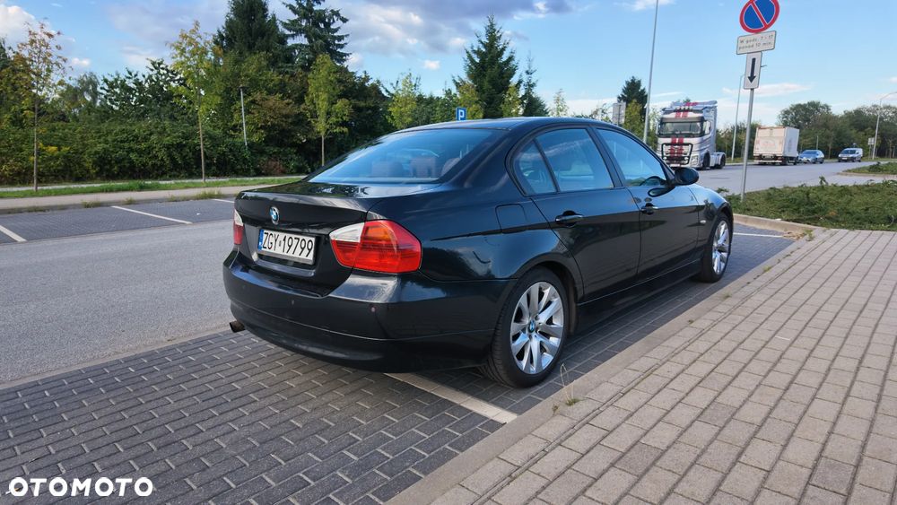 BMW Seria 3 320d - 7