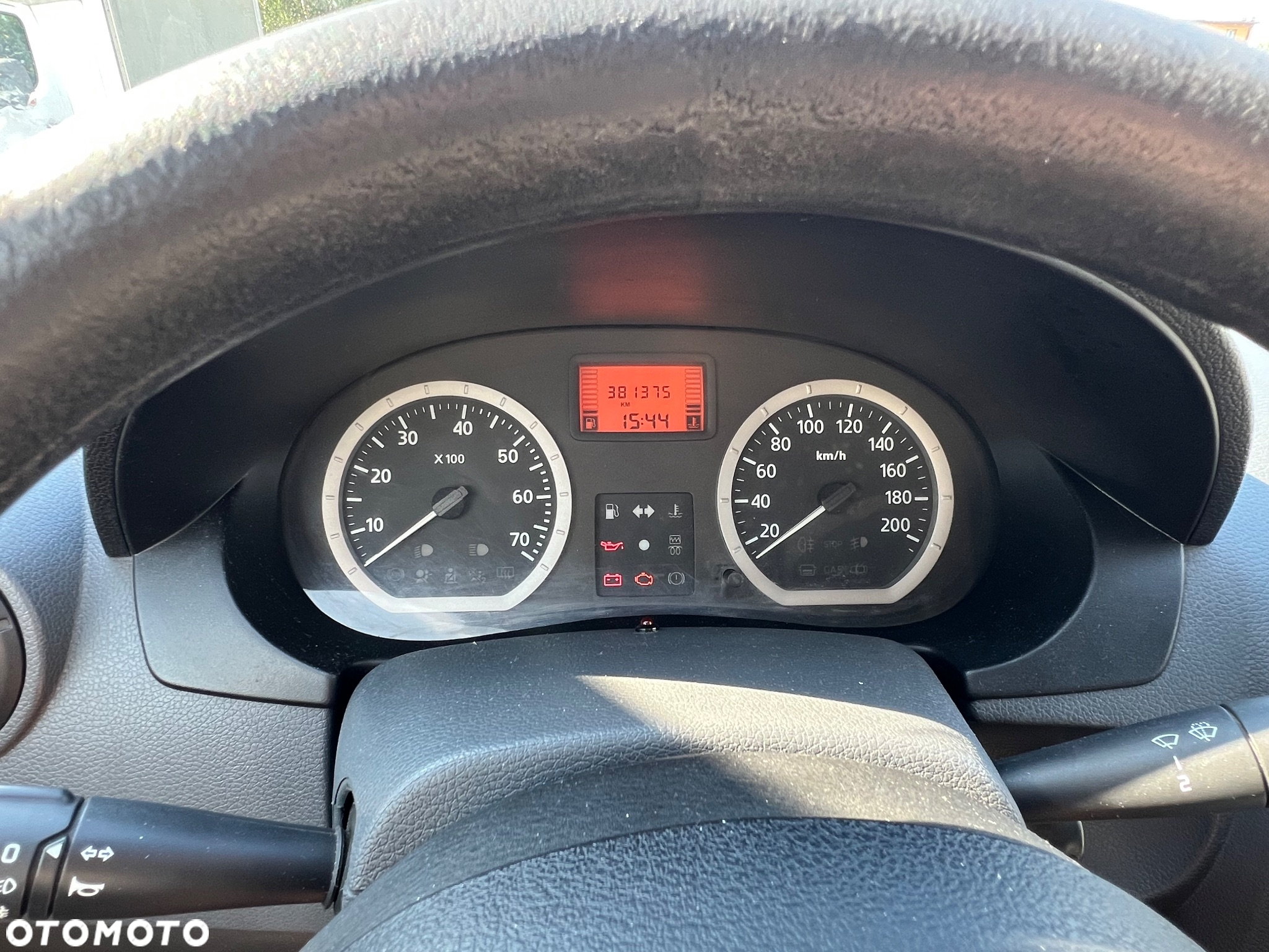 Dacia Logan MCV 1.6 16V Laureate - 9