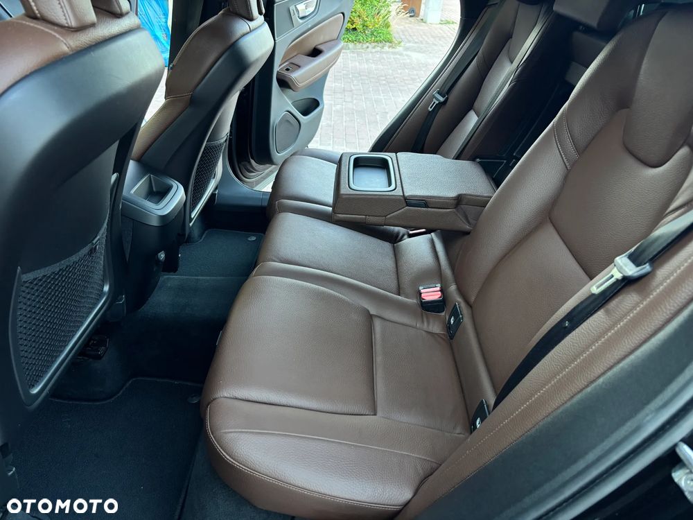 Volvo XC 60 B4 D Inscription - 17