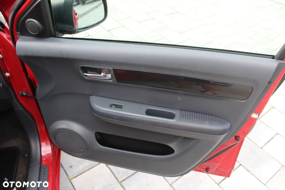 Suzuki Swift 1.3 Comfort - 24