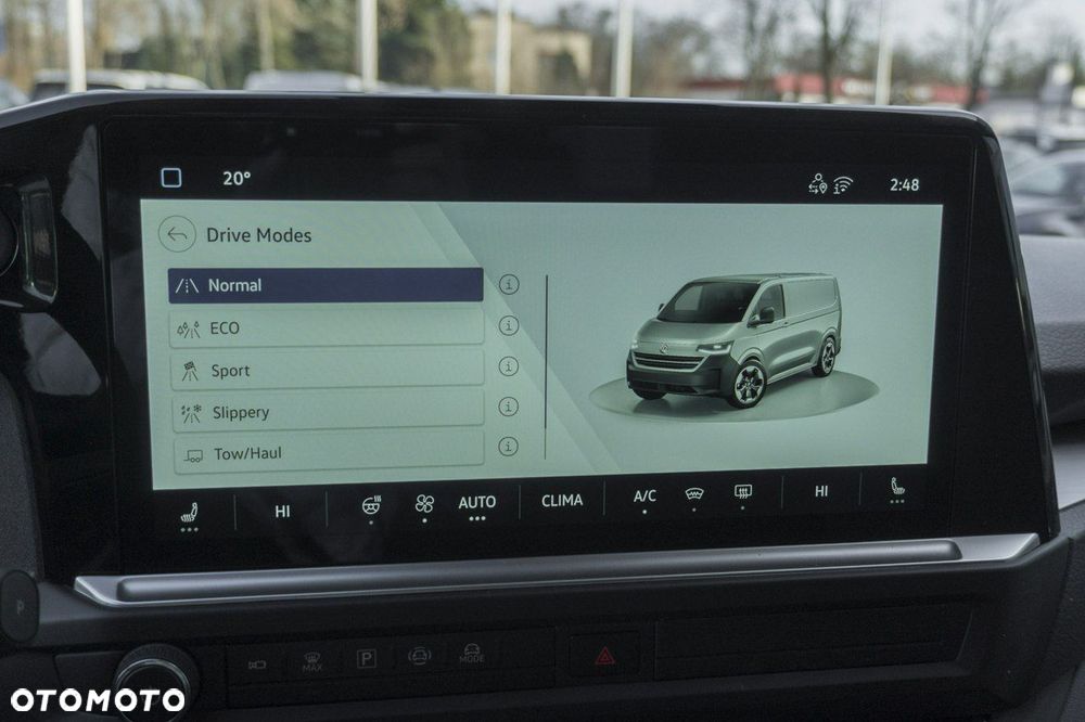 Volkswagen Caravelle - 24