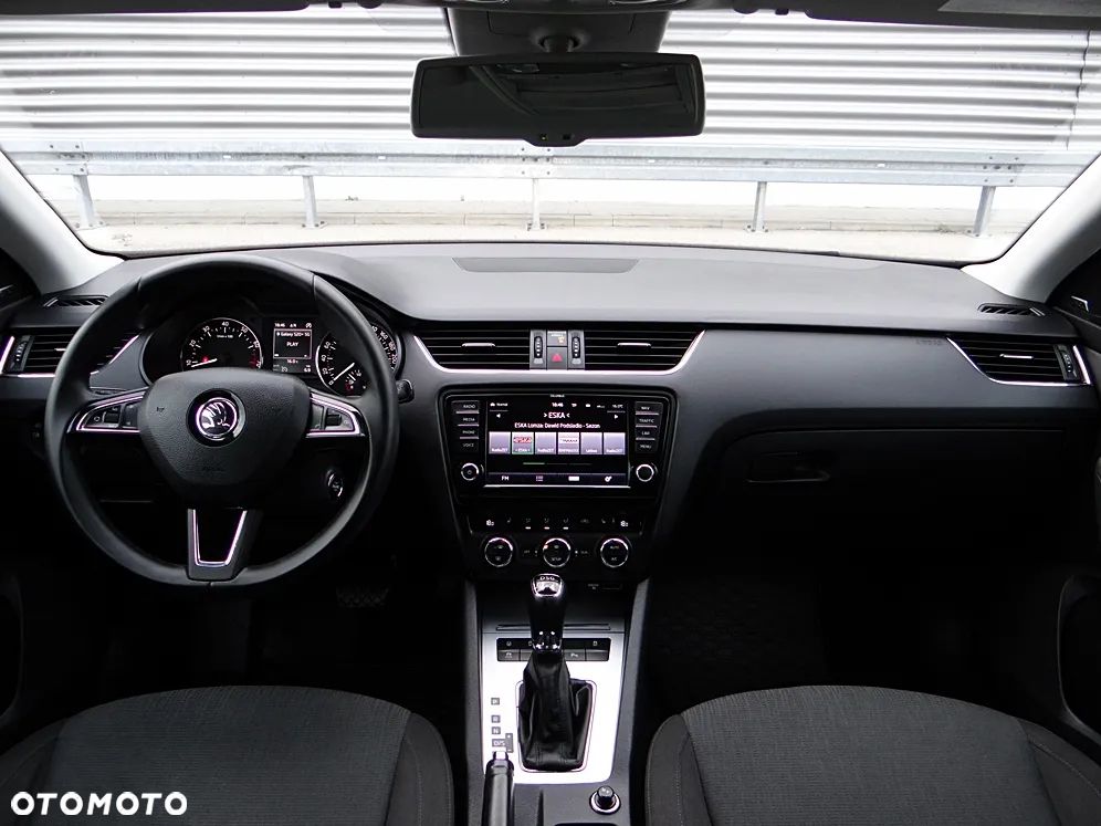 Skoda Octavia 1.8 TSI 4x4 DSG Style - 26