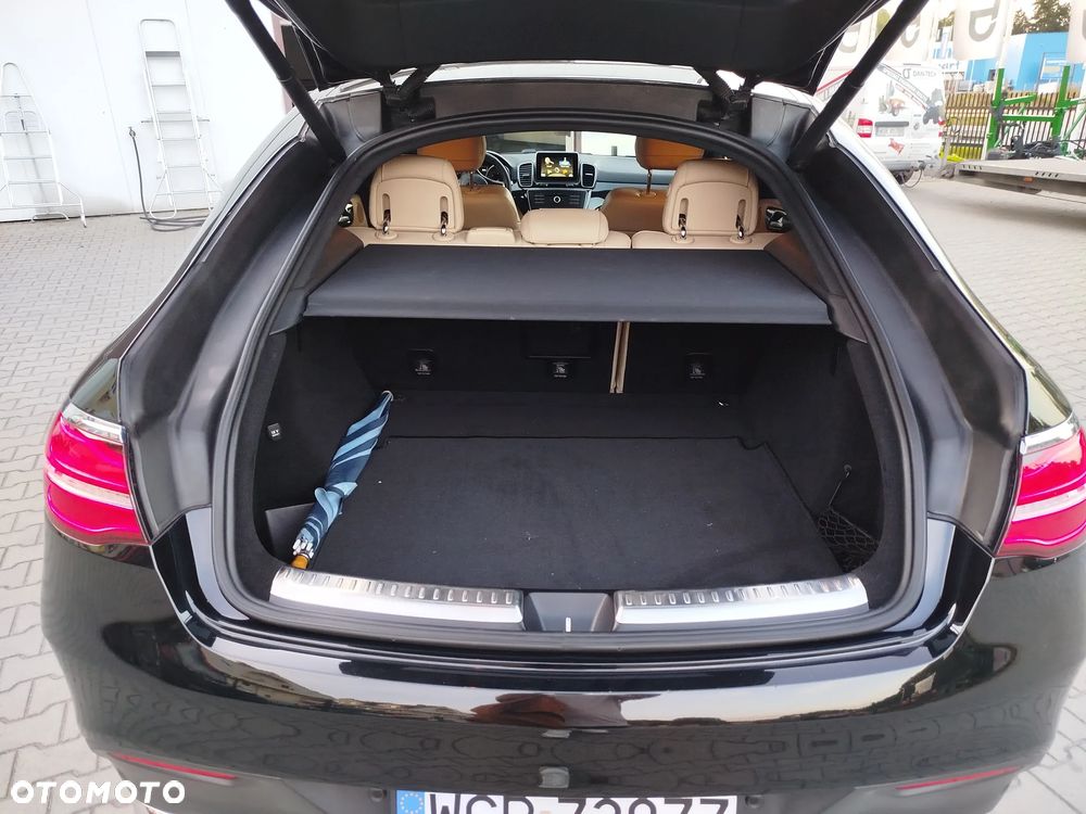 Mercedes-Benz GLE 350 d Coupe 4Matic 9G-TRONIC AMG Line - 23