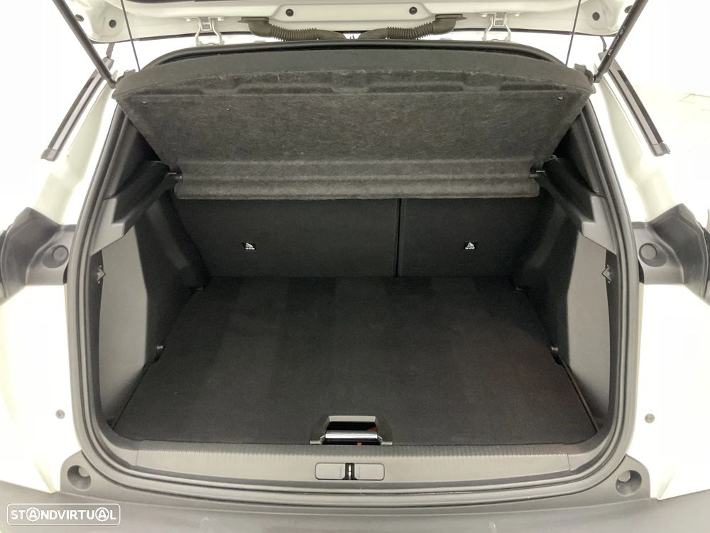 Peugeot e-2008 50 kWh GT Pack - 19