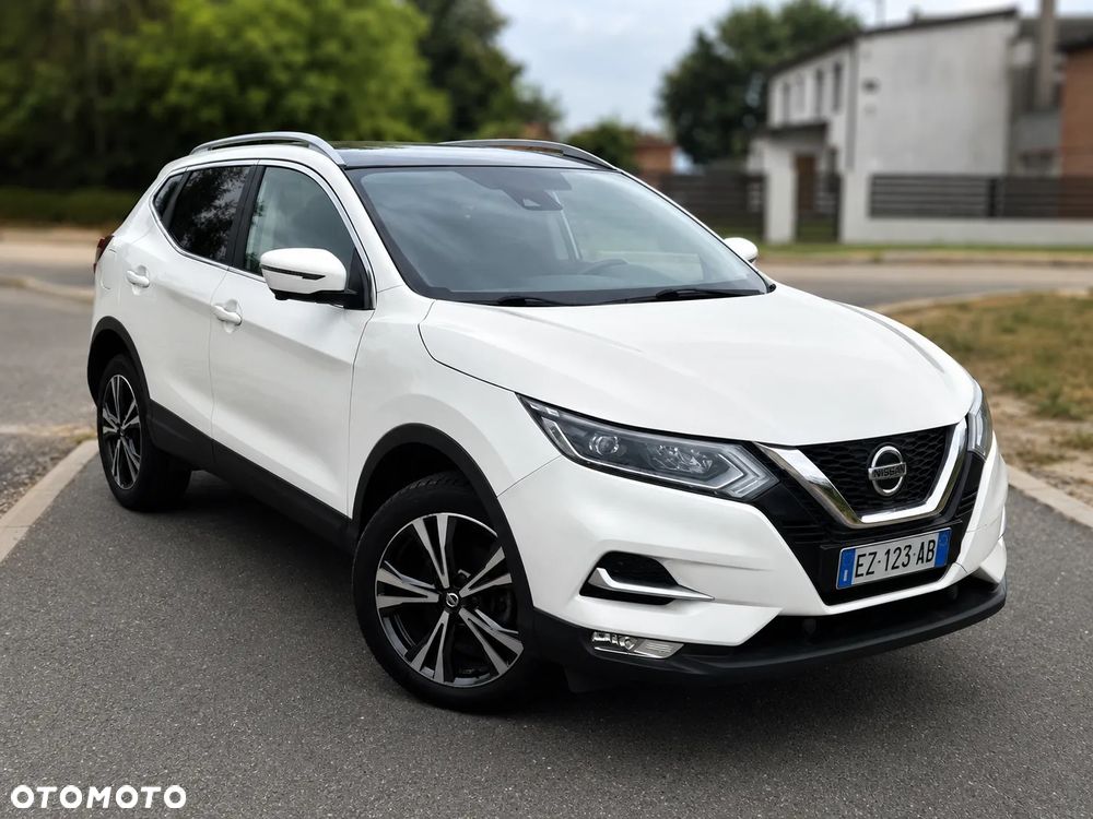 Nissan Qashqai 1.2 DIG-T N-Connecta EU6 - 1
