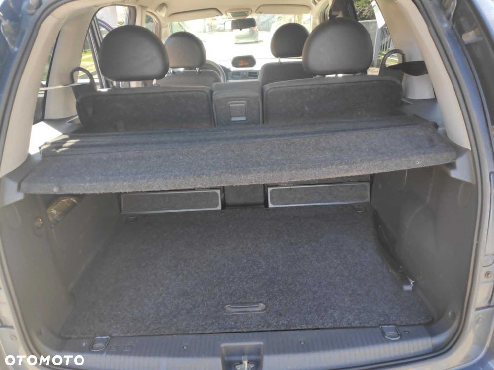 Opel Meriva - 8