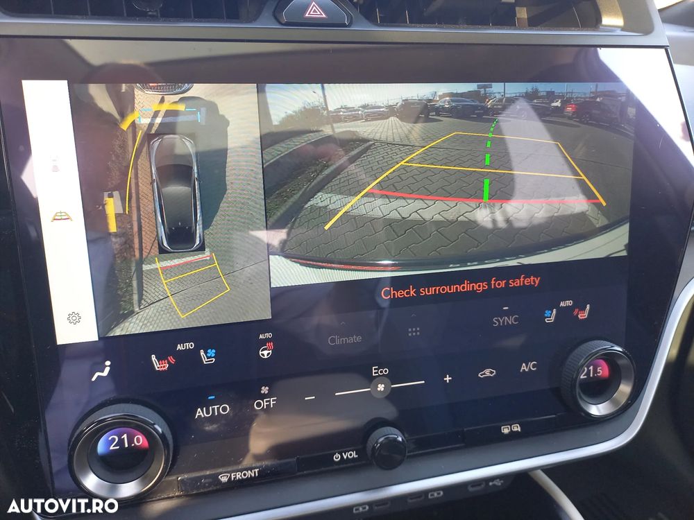 Lexus RZ 450e AWD Luxury - 28