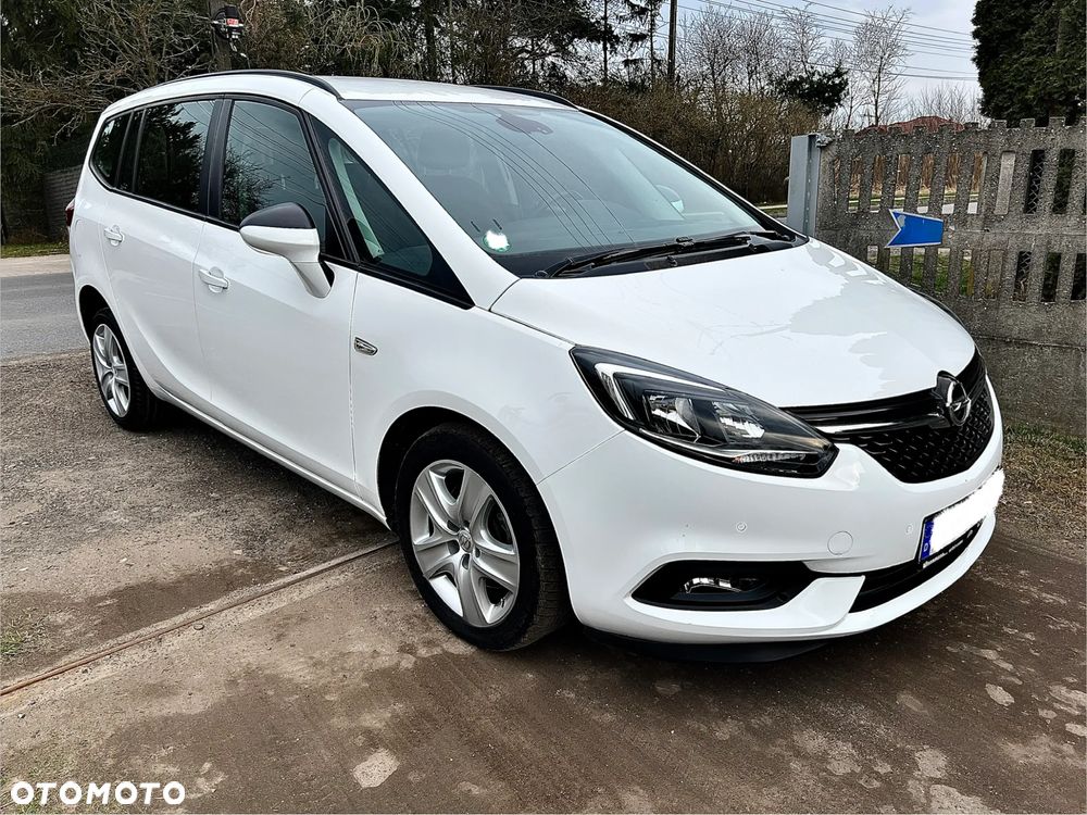 Opel Zafira - 13